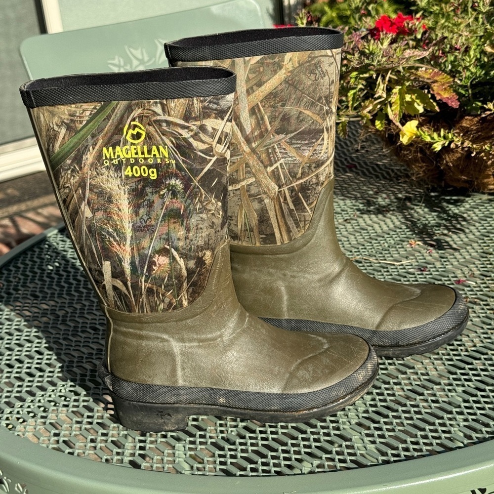 Magellan~Outdoors~400g~Woodland~Camo Rubber Hunting Boots~Children’s Sz 1~G22